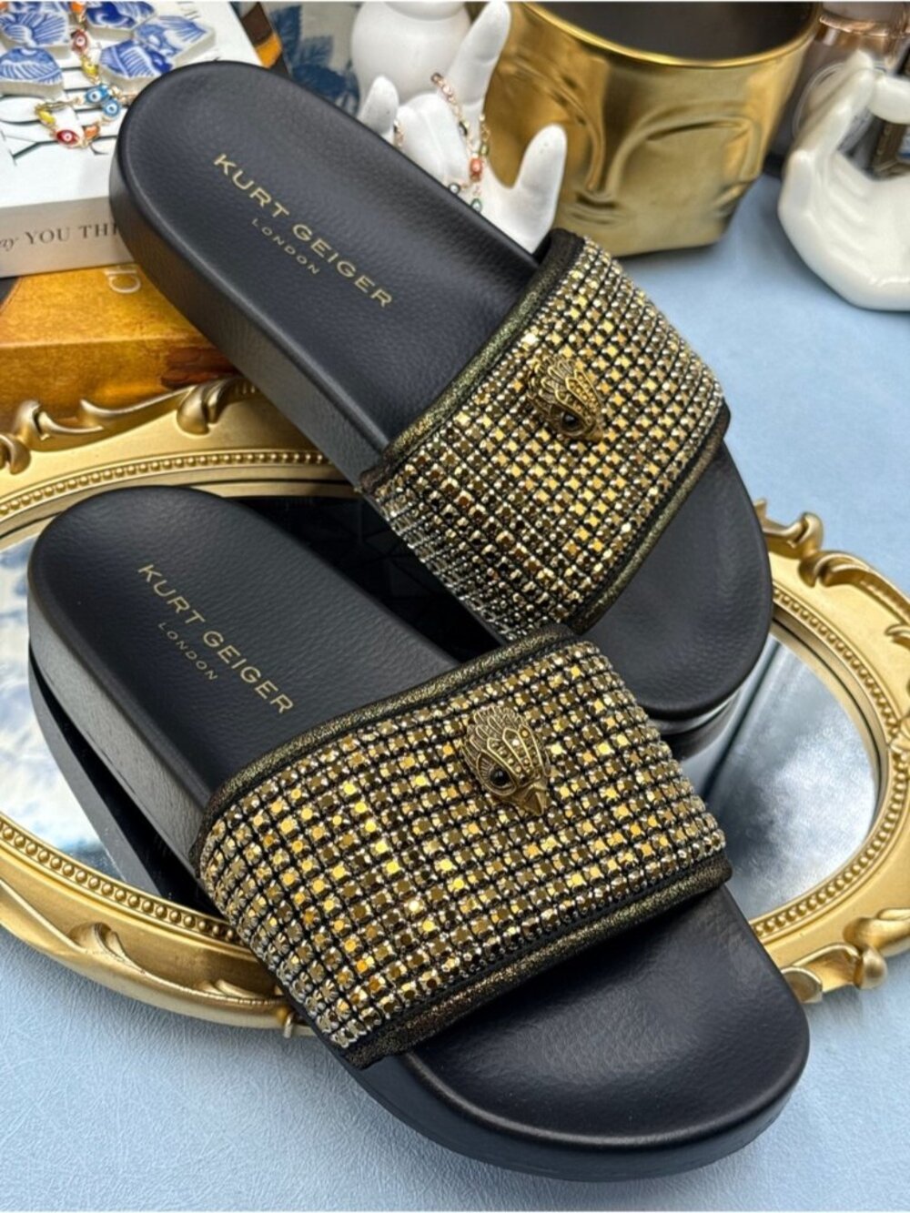 🆕 KURT GEIGER LONDON 🧿 NWOB Meena Eagle Black & Gold Rivet Stud Slide, Sz 37 7